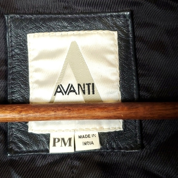 Vintage 80s/90s Avanti Black Leather Trenchcoat - Picture 4 of 8